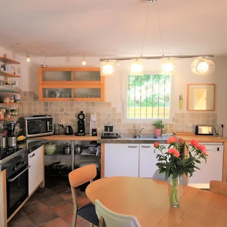 Villa Hyeres-charmante Piscine 5mn Plages Parking-wifi *